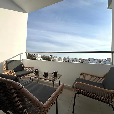 Olympus 2-bedroom * Larnaca