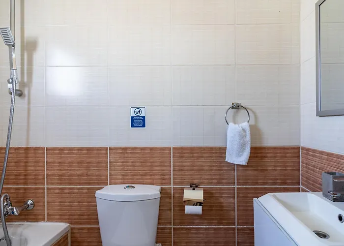 Olympus 2-bedroom * Larnaca